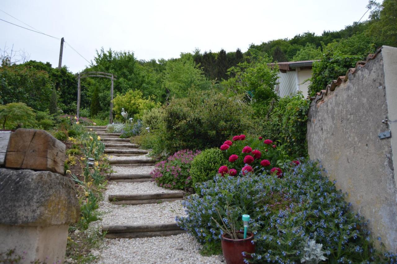 Dans Un Jardin Villa Apremont-la-Foret Eksteriør billede